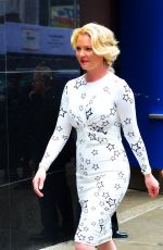KATHERINE HEIGL Arrives at Good Morning America in New York 04/20/2017