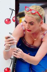 KATY PERRY Promotes Her New Song 