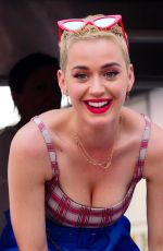 KATY PERRY Promotes Her New Song 