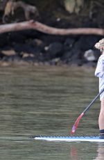 KENDRA WILKINSON Paddle Boarding on Vacation in Hawaii, April 2017