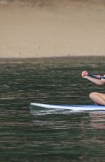 KENDRA WILKINSON Paddle Boarding on Vacation in Hawaii, April 2017