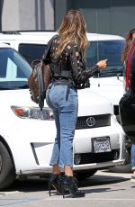 KHLOE KARDASHIAN in Tight Jeans Oout for Lunch in Los Angeles 03/31/2017