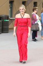 LAUREN ALAINA Arrives at T-Mobile Arena in Las Vegas 03/31/2017