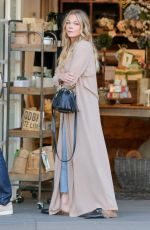 LEANN RIMES Out and About in Calabasas 04/13/2017