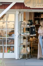 LEANN RIMES Out and About in Calabasas 04/13/2017