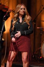 LEE ANN WOMACK Performs at Broward Center in Fort Lauderdale 04/09/2017
