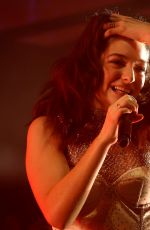 LORDE Performs at Coachella Valley Music and Arts Festival in Indio 04/16/2017
