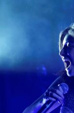 LORDE Performs at Coachella Valley Music and Arts Festival in Indio 04/16/2017