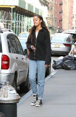 MALIA OBAMA Out and About in New York 04/10/2017