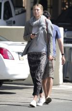 MARIA SHARAPOVA Out for Lunch in Los Angeles 04/11/2017