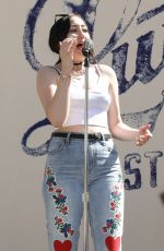 NOAH CYRUS Performs at Lucky Lounge Desert Jam in Palm Springs 04/15/2017