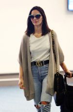 OLIVIA MUNN at Vancouver International Airport 04/17/2017