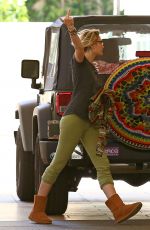 PARIS JACKSON Out and About in Los Angeles 04/13/2017