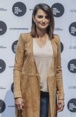 PENELOPE CRUZ Presents Leukemia Research Grant in Madrid 04/24/2017