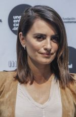 PENELOPE CRUZ Presents Leukemia Research Grant in Madrid 04/24/2017