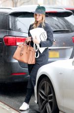 Pregnant ROSIE HUNTINGRON-WHITELEY Shopping at ABC Carpet & Home Store in New York 04/06/2017
