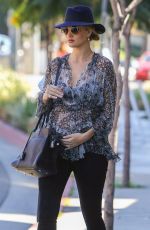 Pregnant ROSIE HUNTINGTON-WHITELEY Out Shopping in West Hollywood 04/02/2017