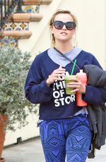 REESE WITHERSPOON Leaves Burn 60 in Brentwood 04/13/2017