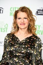 SANDRA BERNHARD at City Harvest’s 23rd Annual Gala in New York 04/25/2017