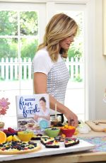 SARAH MICHELLE GELLAR on the Set of Home & Family TV Show in Los Angeles 04/10/2017