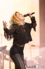 SHANIA TWAIN at Stagecoach Music Festival 2017 in Indio 04/29/2017