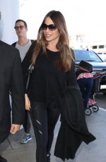 SOFIA VERGARA at Los Angeles International Airport 03/31/2017