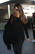 SOFIA VERGARA at Los Angeles International Airport 03/31/2017