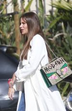 SOFIA VERGARA Shopping at Saks Fifth Avenue in Beverly Hills 04/15/2017