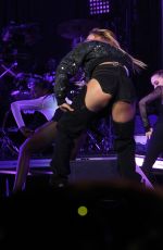 TINASHE Performs at ACLU Benefit Concert in Los Angeles 04/03/2017