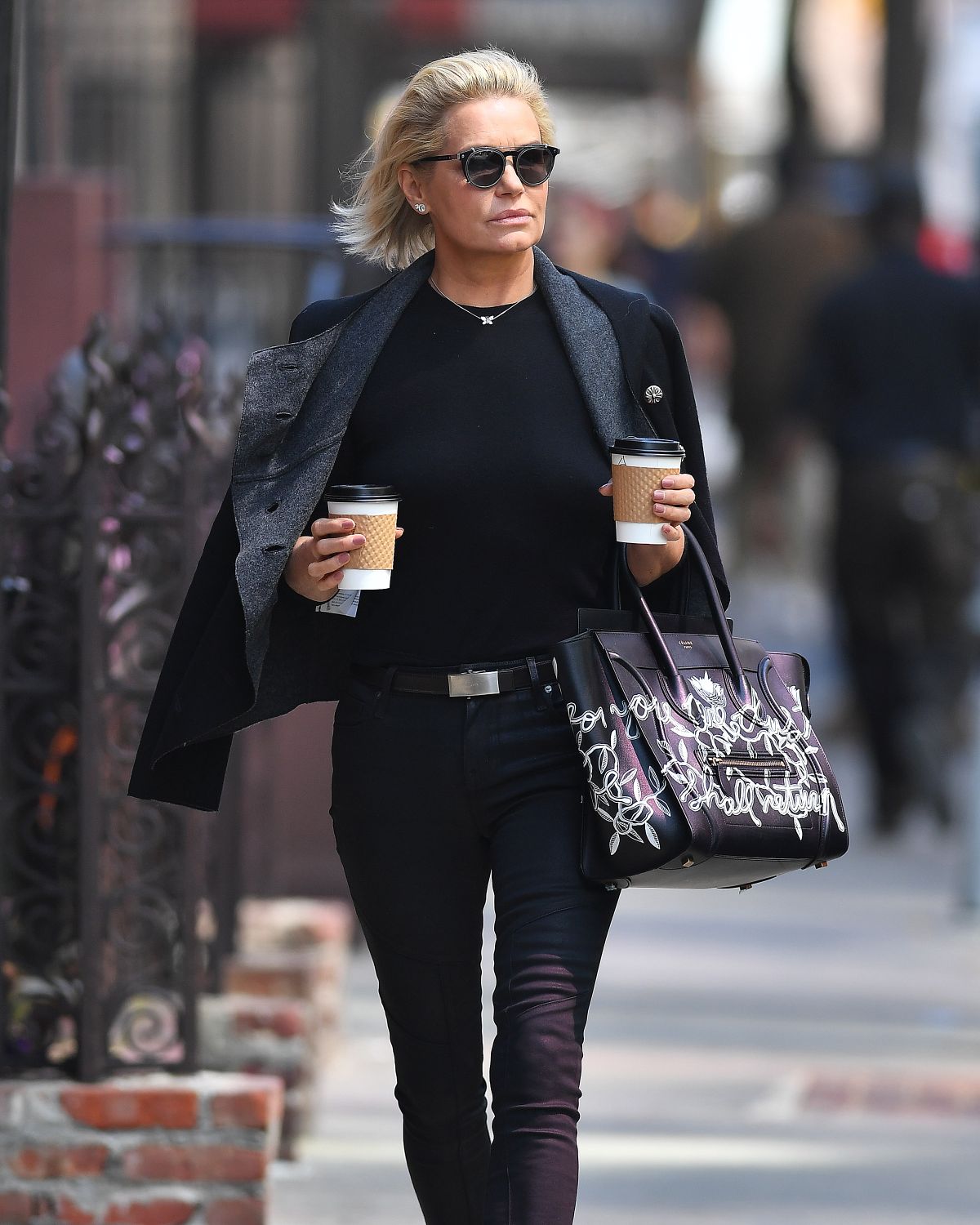 YOLANDA HADID Out and About in New York 04/10/2017 – HawtCelebs