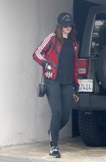 ANNE HATHAWAY Arrives at a Gym in West Hollywood 05/26/2017