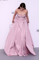 BARBARA PALVIN at Amfar