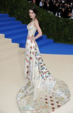 BEE SHAFFER at 2017 MET Gala in New York 05/01/2017