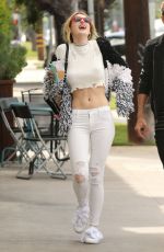 BELLA and DANI THORNE Out for Lunch in Los Angeles 05/08/2017
