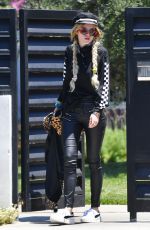 BELLA and DANI THORNE Out in Los Angeles 05/22/2017