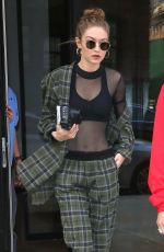 BELLA and GIGI HADID Out and About in New York 05/04/2017