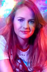BRITT ROBERTSON for Bustle, May 2017