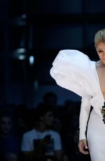 CELINE DION Performs at 2017 Billboard Music Awards in Las Vegas 05/21/2017