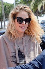 DOUTZEN KROES Out at Croisette in Cannes 05/25/2017