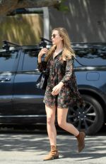 ELIZABETH OLSEN Out Shopping in Los Angeles 05/16/2017