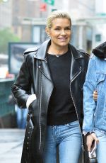 GIGI and YOLANDA HADID Out and About in New York 05/25/2017