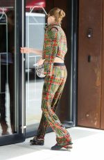 GIGI HADID Arrives at Her Apartment in New York 05/26/2017