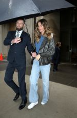 GISELE BUNDCHEN Leaves Her Apartment in New York 05/05/2017