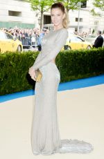 GISELE BUNDCHEN at 2017 MET Gala in New York 05/01/2017