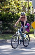 GOLDIE HAWN Out Riding a Bike in Pacific Palisades 05/27/2017