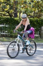 GOLDIE HAWN Out Riding a Bike in Pacific Palisades 05/27/2017