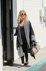 GOLDIE HAWN Out Shopping in Brentwood 05/12/2017