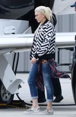 GWEN STEFANI at Van Nuys Airport in  los Los Angeles 05/10/2017