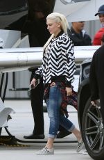 GWEN STEFANI at Van Nuys Airport in  los Los Angeles 05/10/2017