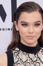 HAILEE STEINFELD at Billboard Music Awards 2017 in Las Vegas 05/21/2017